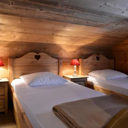 Onyx - 4 Pieces Pour 8 Personnes 37 Macot-la-Plagne